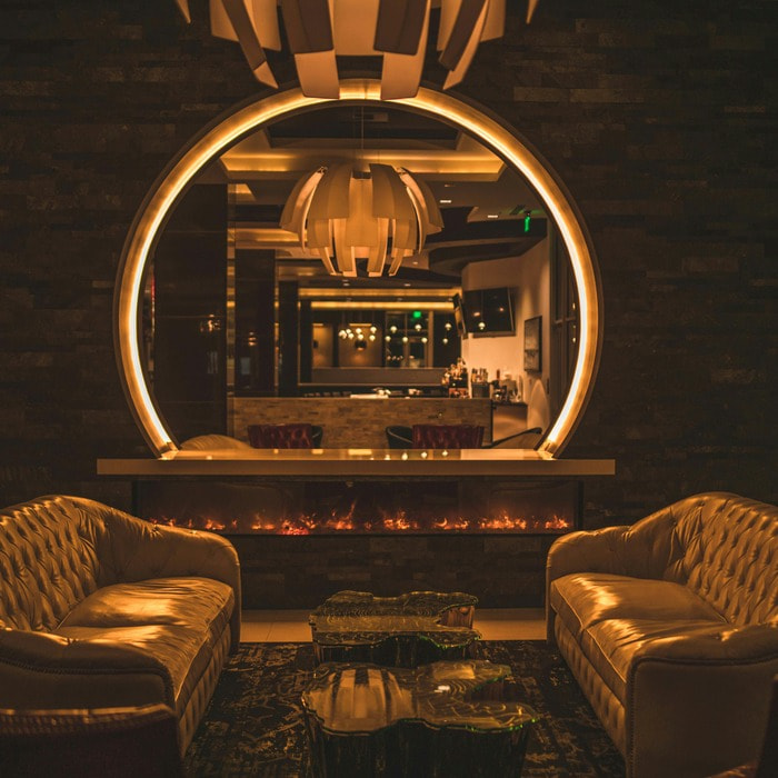 Evening Lounge &middot; Lounge
